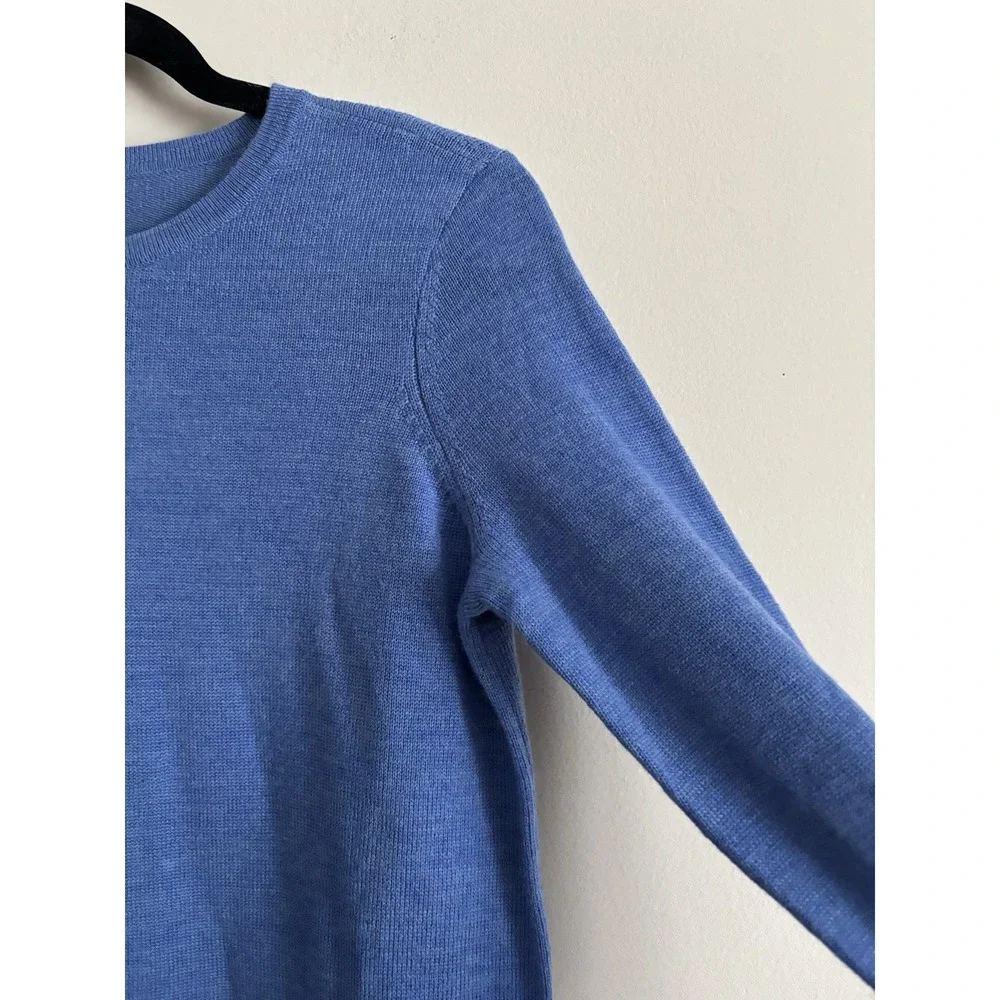 EUC J. McLaughlin Womens XS 100%‎ Merino Wool Knit Sweater Ribbed Blue Preppy